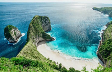 KelingKing-Beach-Nusa-Penida-Bali-Indonesia